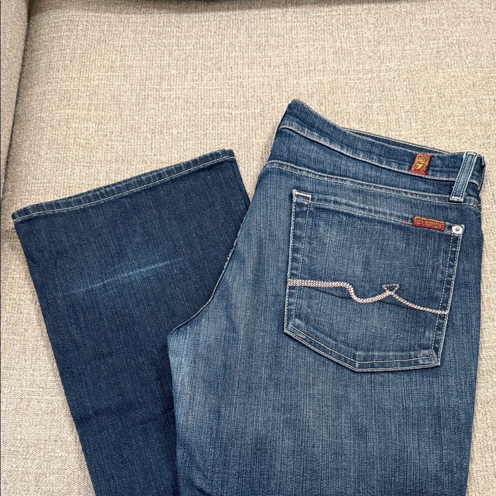 Seven for all mankind boot cut jeans size 31